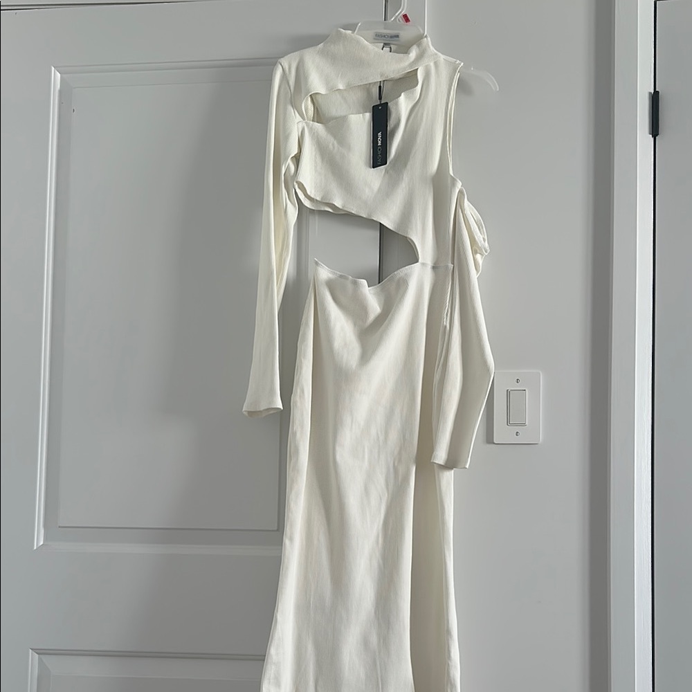 Cream Asymmetrical Long Sleeve Bodycon Dress